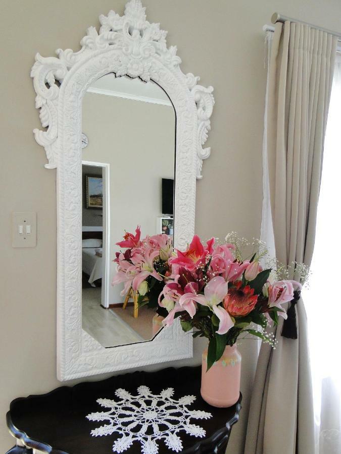 Aalkie'S Dream Apartment Swellendam Ngoại thất bức ảnh